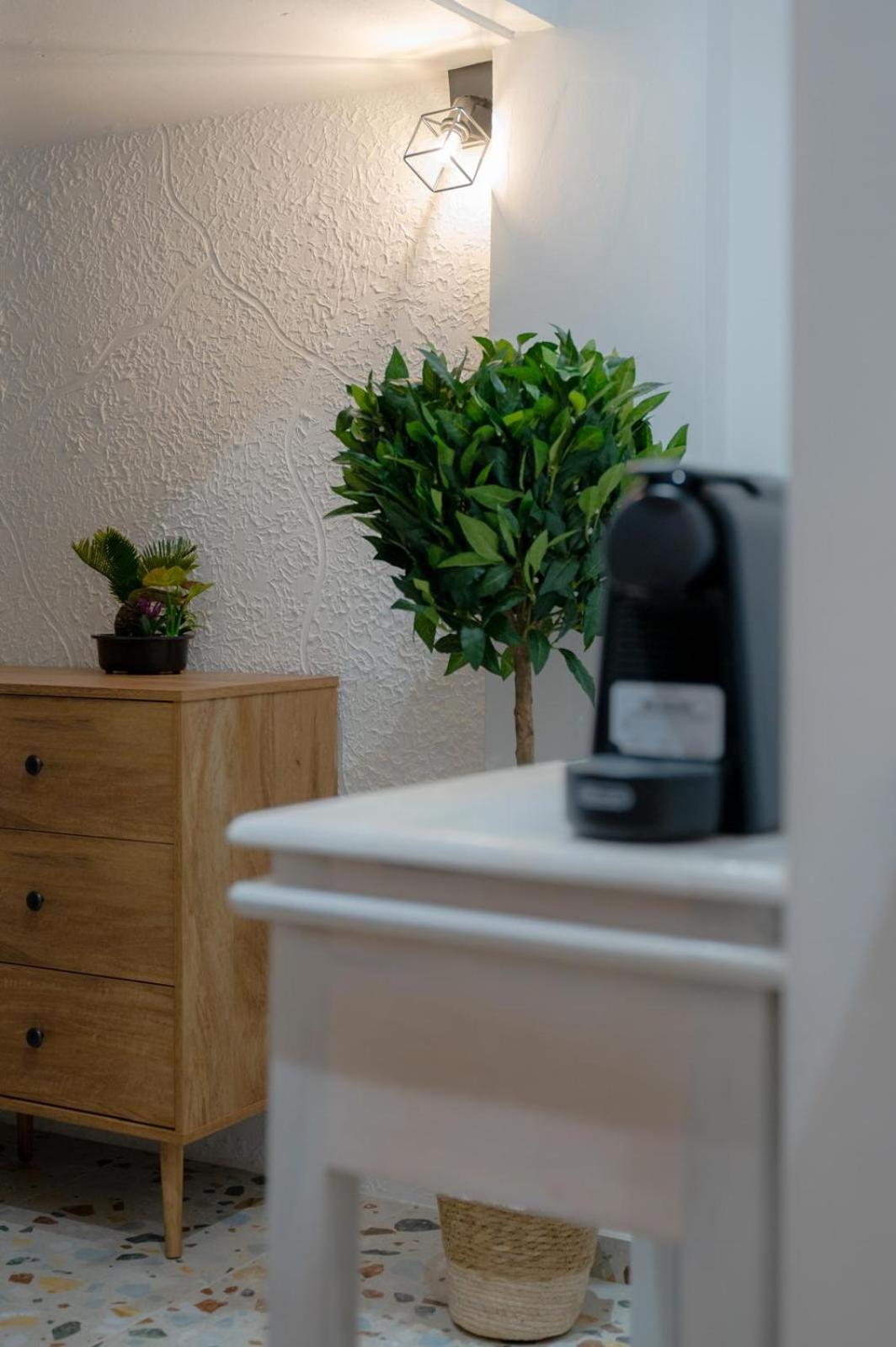 Delenco Trio Apartment Athens Luaran gambar